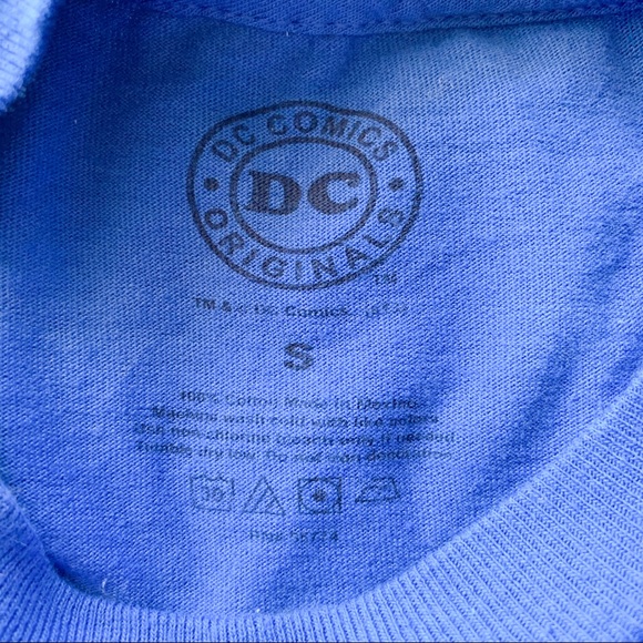 DC Comics Superman T-Shirt - Picture 4 of 4